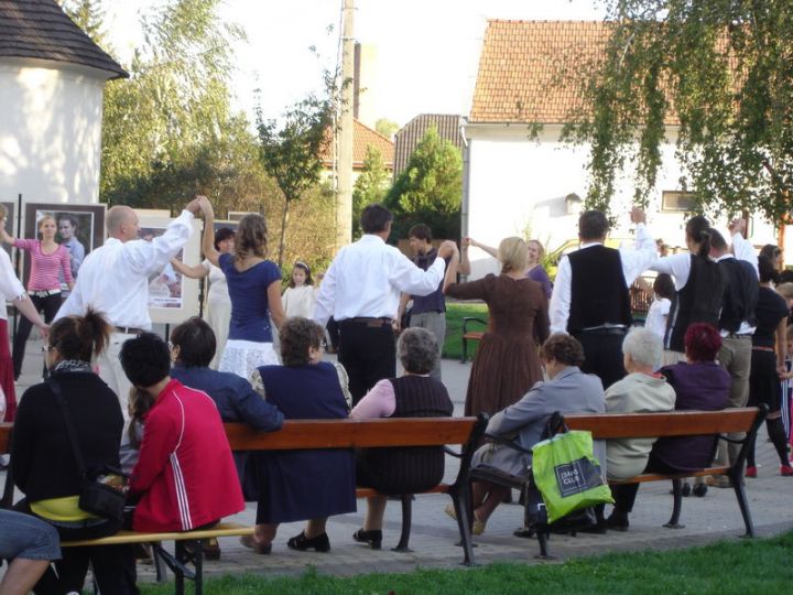 Teljes nézet